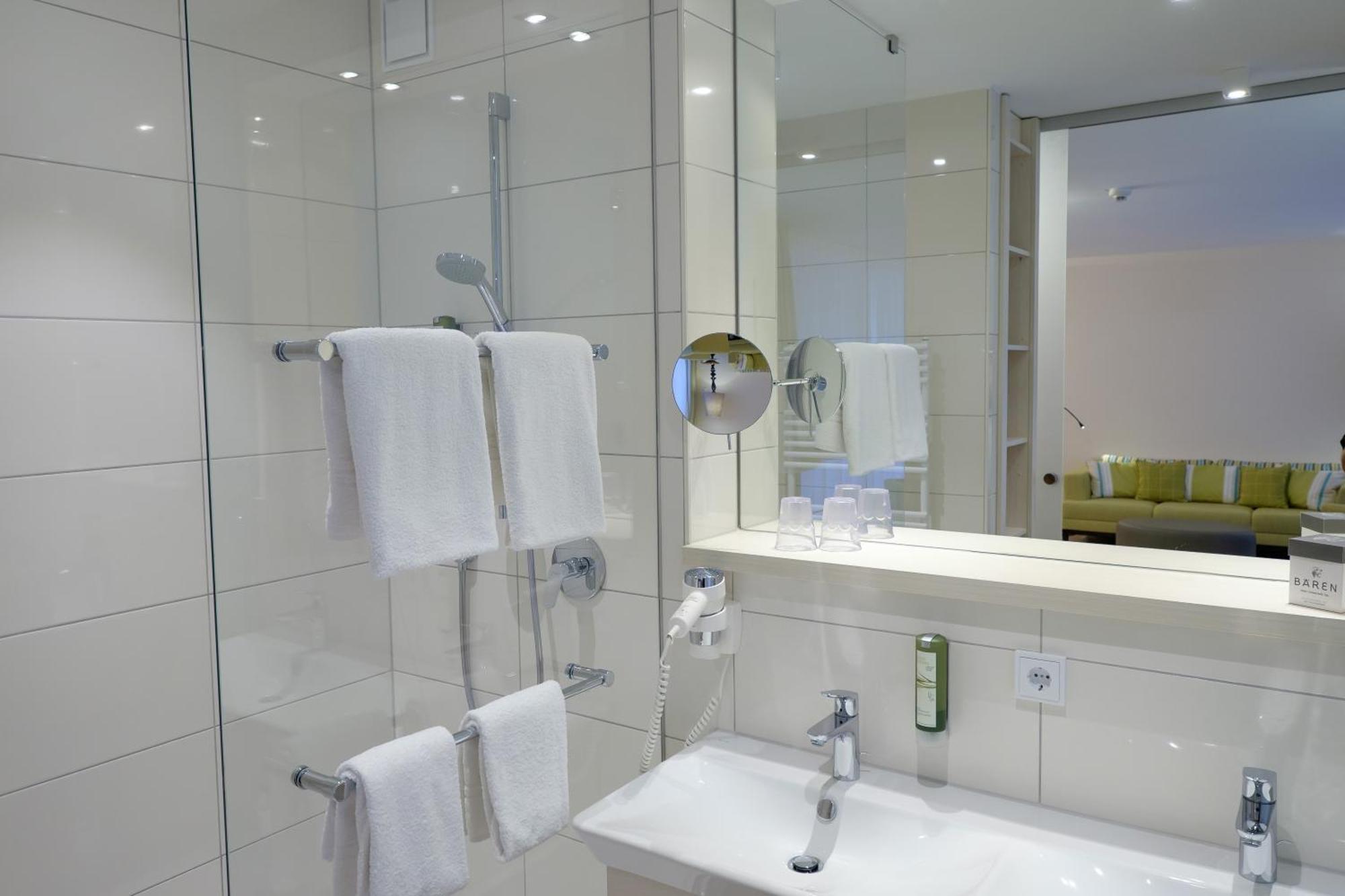 Hotel Baeren Titisee Quarto foto